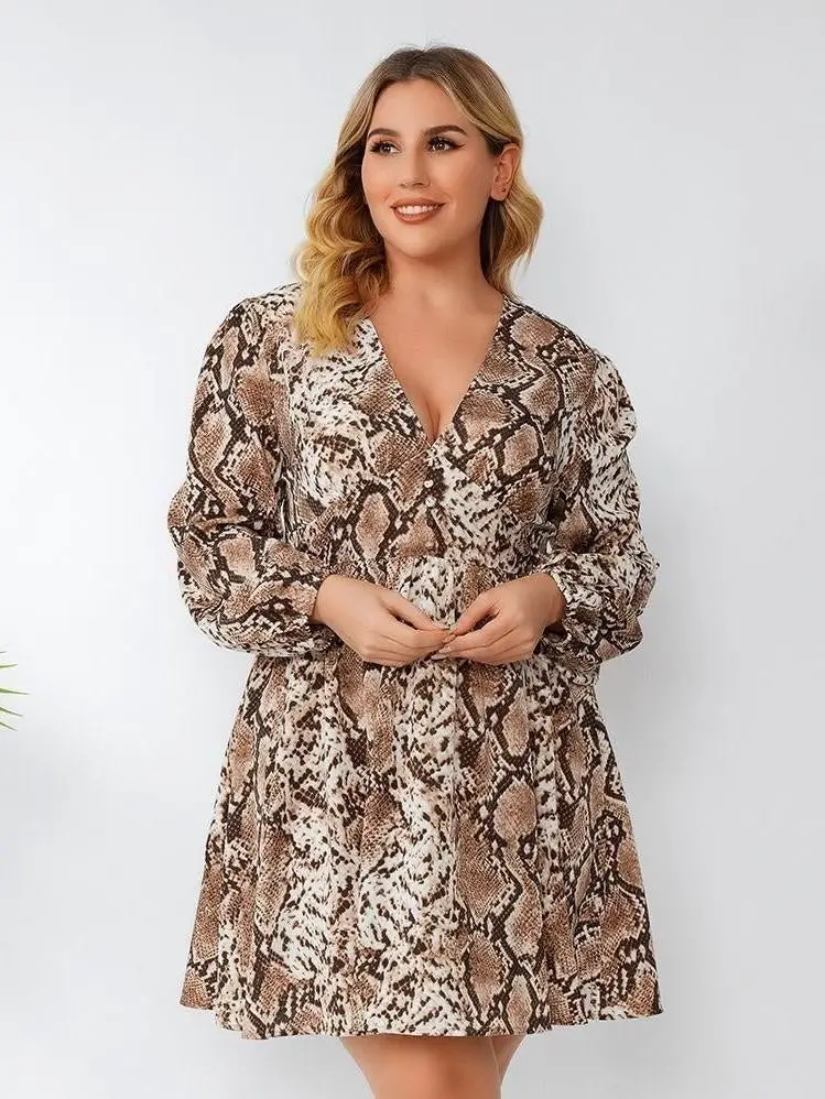 Long Sleeve Dress with Snake Pattern