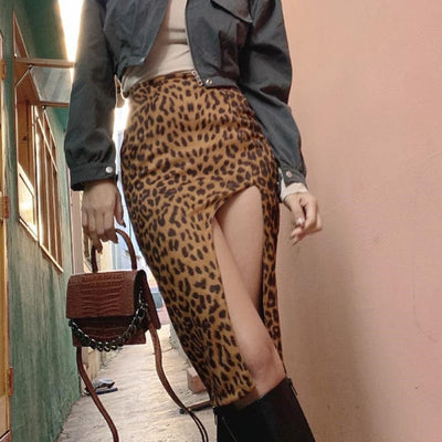 USA Leopard Skirt Slit Front Chic